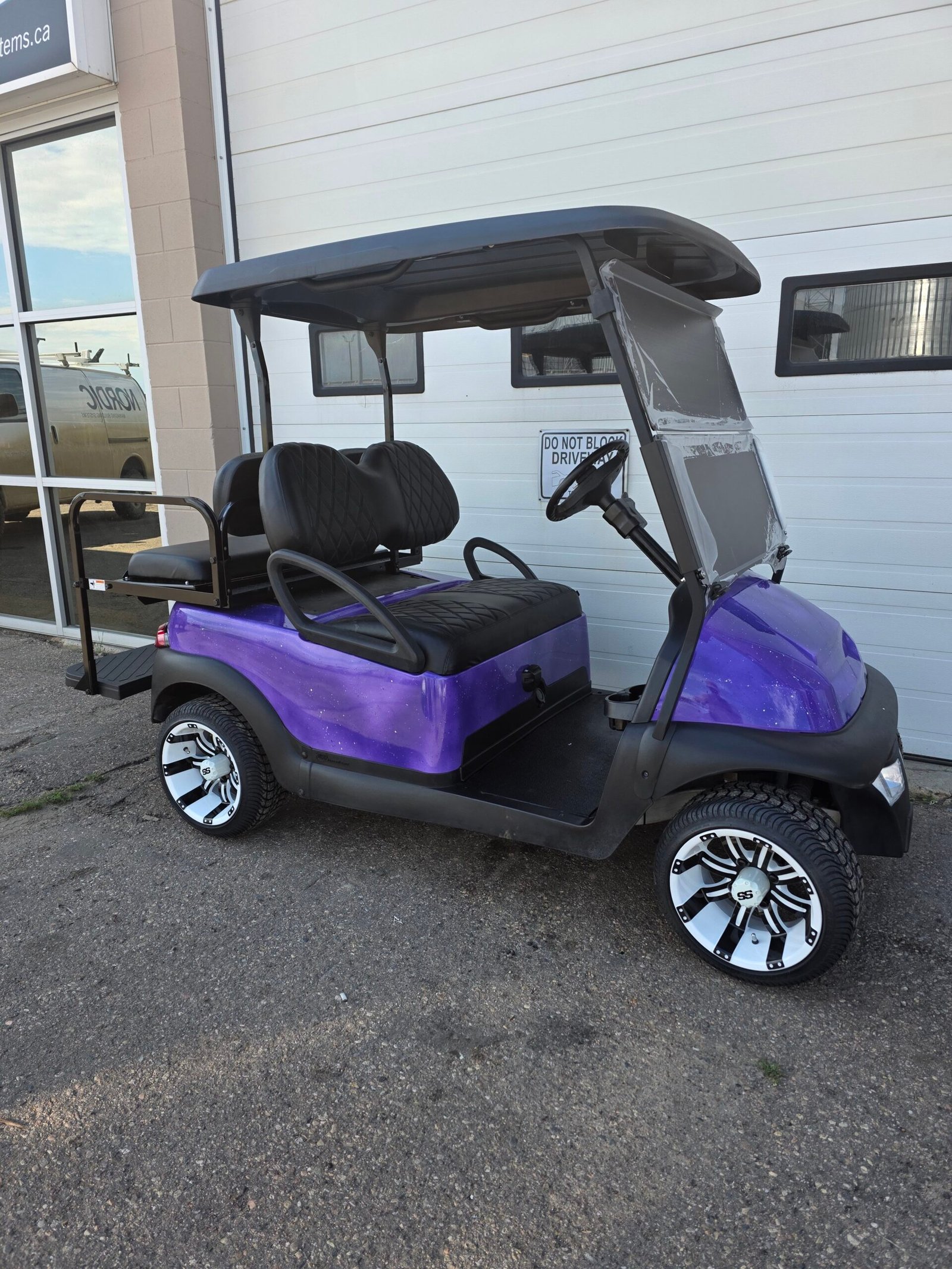2017 Club Car Precedent